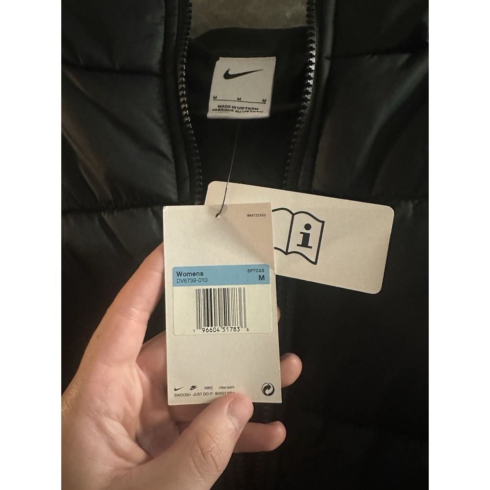 Nike Core Puffer Swoosh Jacket Women's Medium Black Hooded DV6739 - Picture 4 of 5